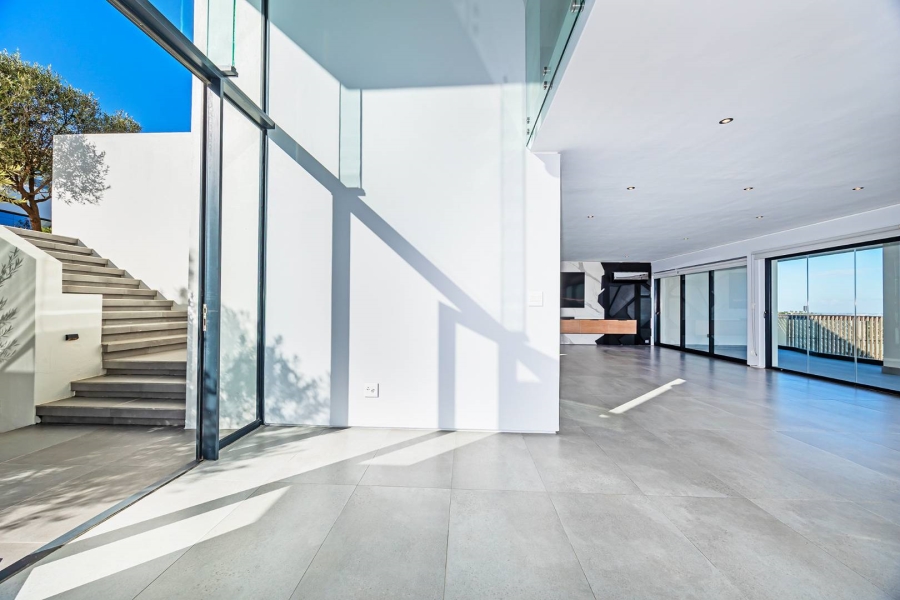 5 Bedroom Property for Sale in Baronetcy Estate Western Cape
